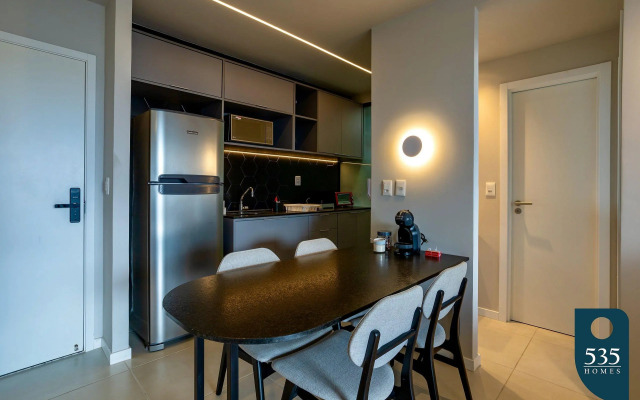 Apartamento no Condomínio Barra 535