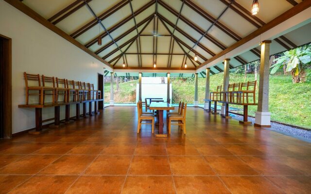 OYO 10233 Century Village Resort