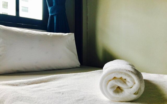 Green Onion Hostel