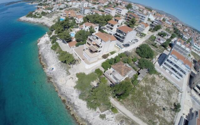 Marinela - with pool - A2(4+2)