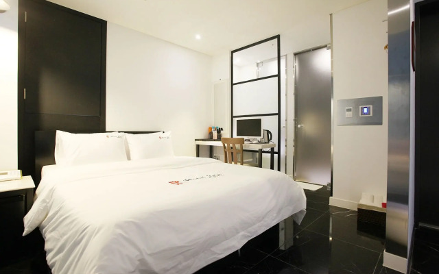 Hotel Yein