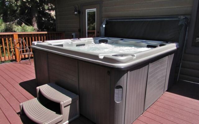 022 - Johan's Village Haus