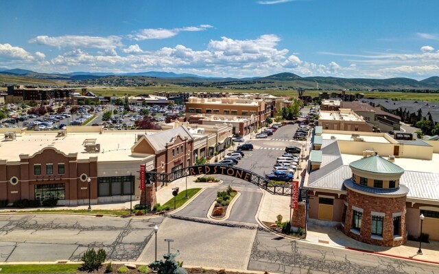 Stillwater Shores 1273 5 Bedroom Townhouse by RedAwning