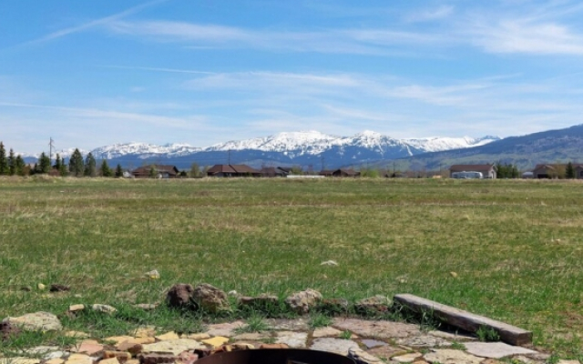 Teton Harmony by Kabino