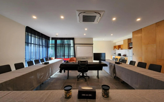 Phillip Island Apartments