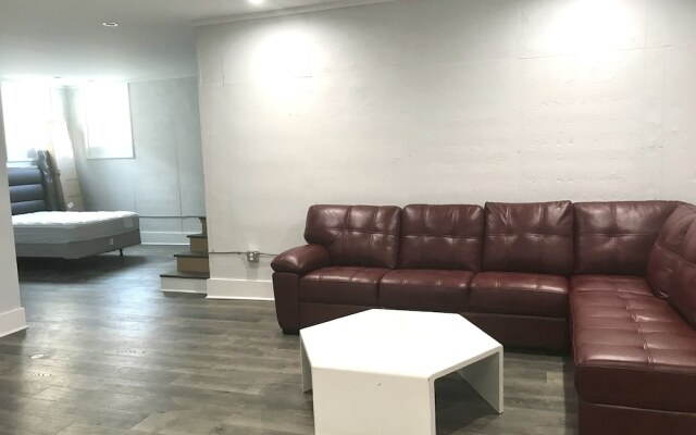 Luxury Unit on 12th South