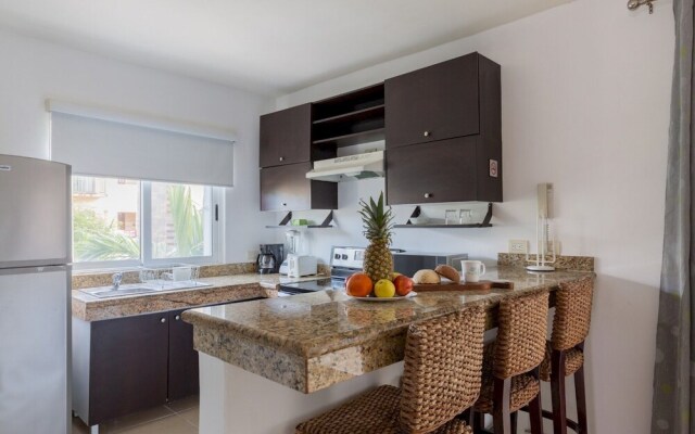 Spacious 2BR Condo Well-located Wifi Concierge