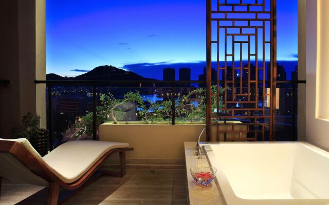 Four Seasons Ocean Courtyard Hotel Sanya
