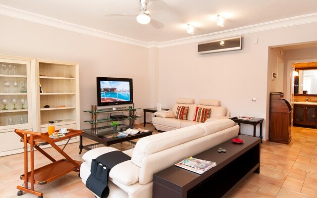 Villa Meloneras Hills 16 Holiday Rentals