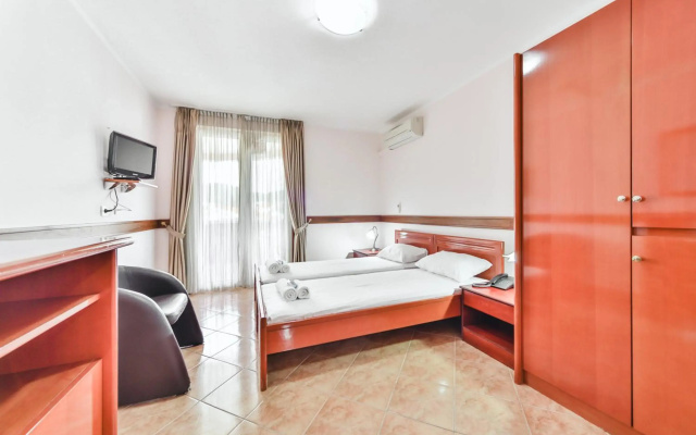 Garni Hotel Koral