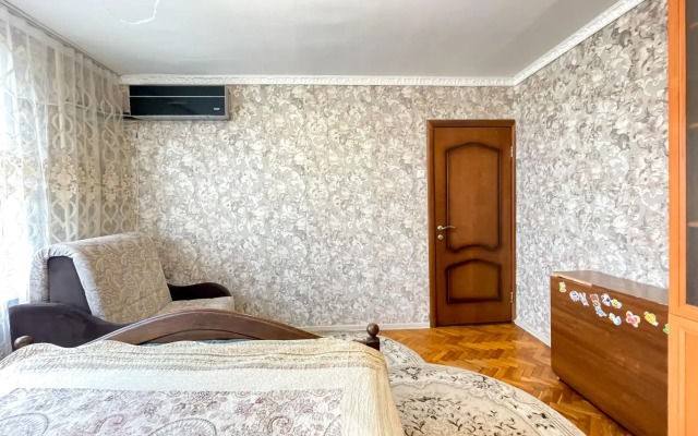 Apartments on Akademika Scriabina street 5 building 1