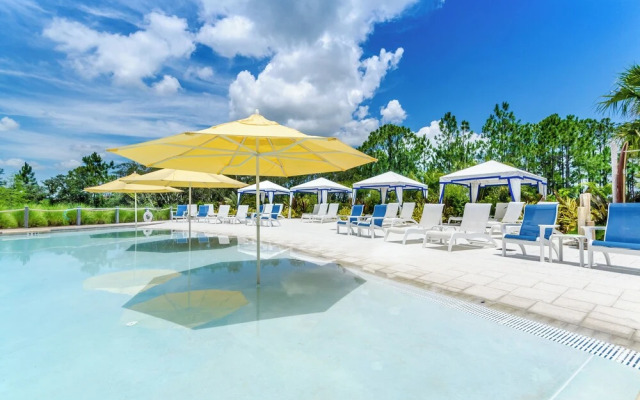 1043 Plantation Lane