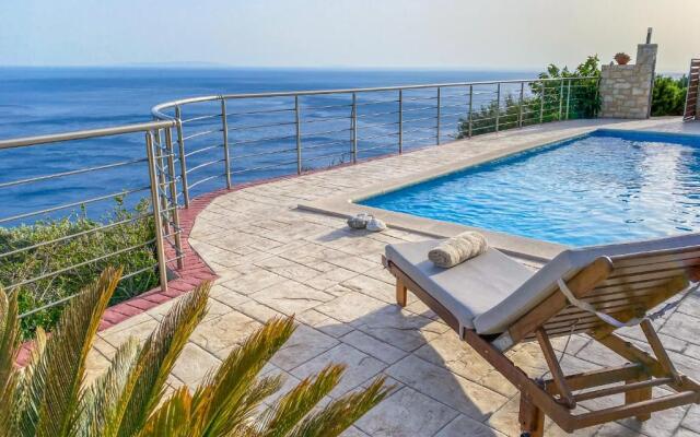 Maistros Villa