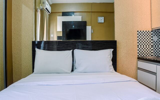 Cozy Stay Studio Room at Green Pramuka City Apartment