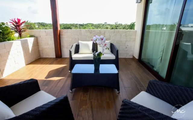 Blue Luxury La Veleta