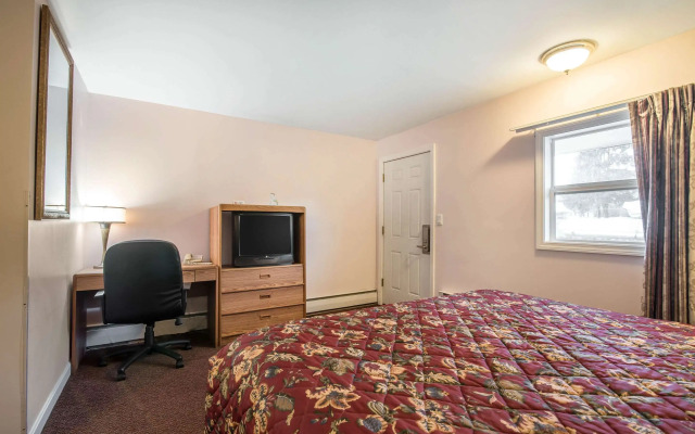 Rodeway Inn Bellows Falls
