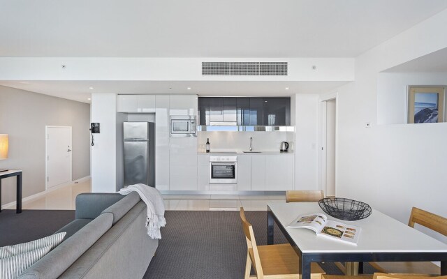 H Residences by Holiday Holiday