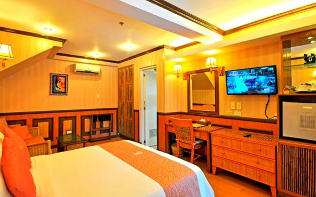 Red Coconut Beach Hotel