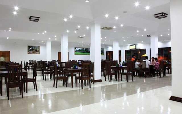 KMA 115 Miles Hotel