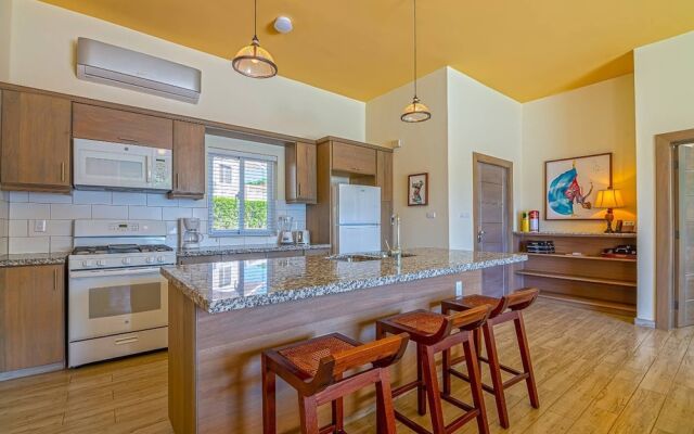 Magnificent Mid-century Mini Mansion