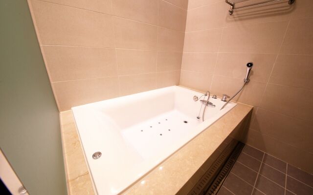 Premium AVA Hotel Sasang