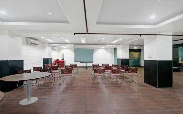 Treebo Maharaja Residency Family Hotel