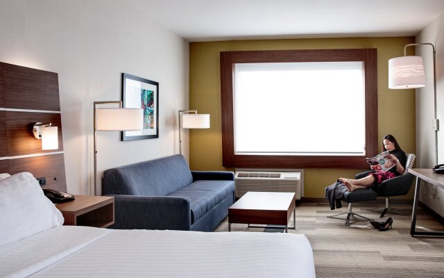 Holiday Inn Express & Suites West Edmonton - Mall Area by IHG