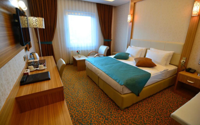 Tasar Royal Hotel