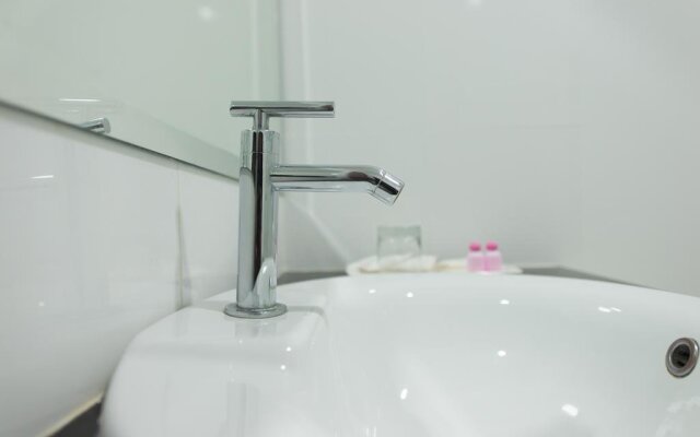 Nongkhai White Hotel