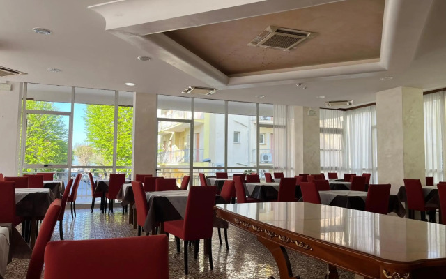 Hotel Fellini Rimini