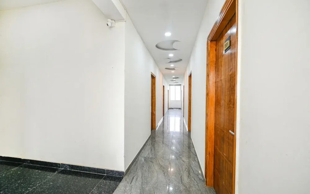 Fabhotel Radiant Blu