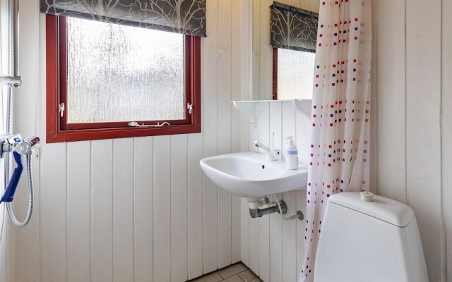 6 Person Holiday Home in Gedser