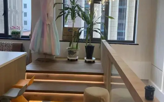 Pandora Fashion Hotel (Yanji Yanbian University West Market Branch)