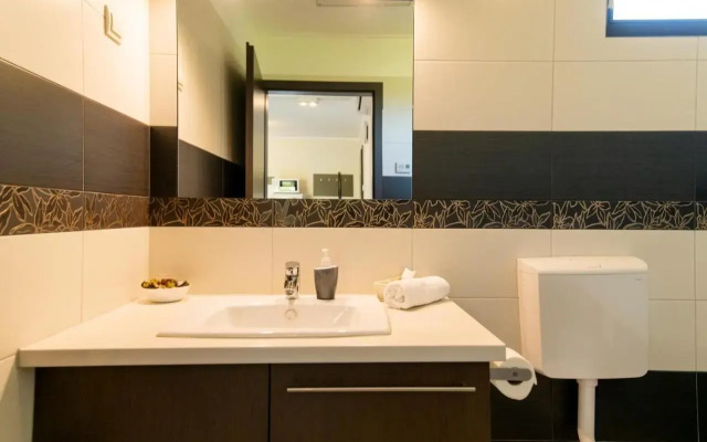 Dunazug Apartmanház