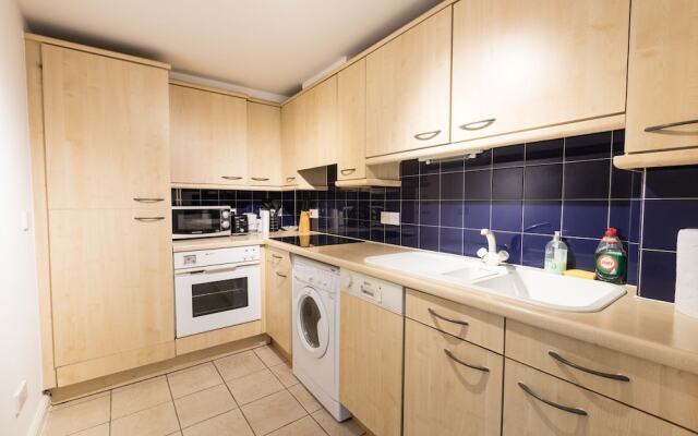 Belgravia Apartments - Earls Court