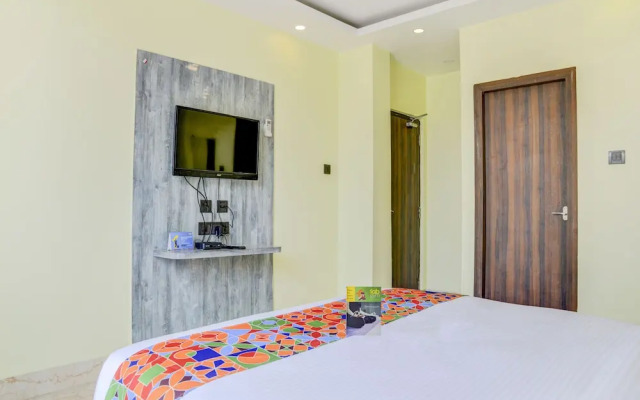 FabHotel Balaji Inn