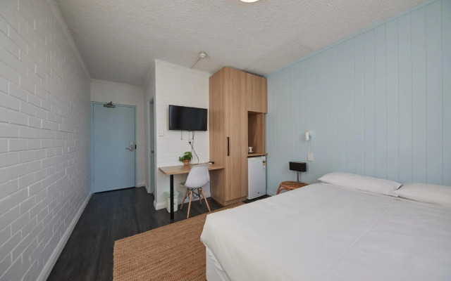 Little Coogee Hotel