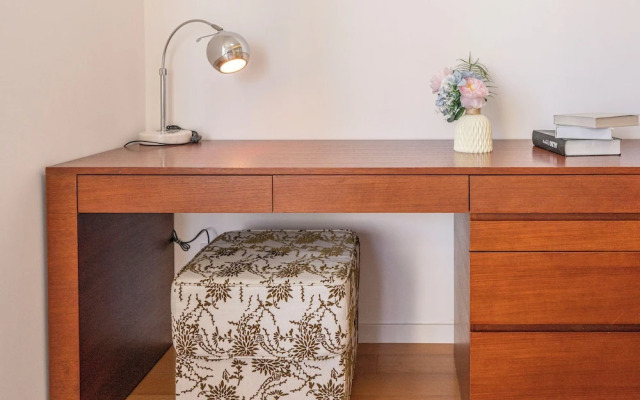 Tyms Elegant 2BR 1BA Apt Yongxin Century