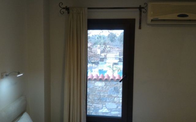 Ena Serenity Boutique Hotel