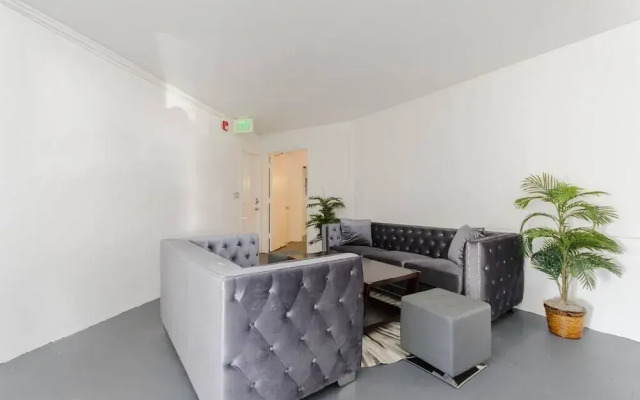 Cabrillo Apartments