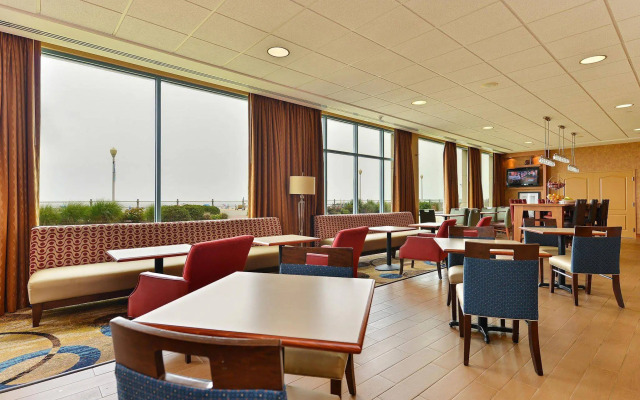 Hampton Inn Virginia Beach-Oceanfront South