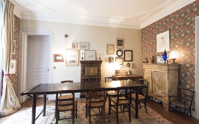 Writer's Nest