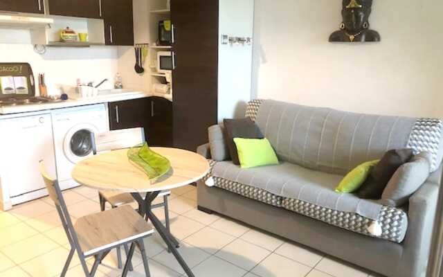 Studio in Argelès-sur-mer, With Wonderful sea View, Terrace and Wifi