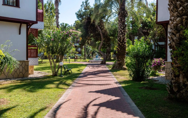 Ali Bey Club & Park