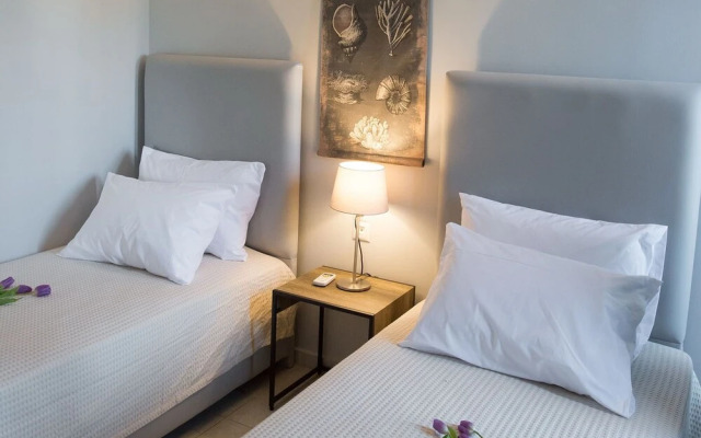 Regalo Apartments
