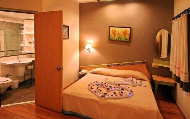 Ladonia Onderhan Hotel - All Inclusive