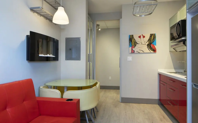 Micro Boutique Living Wolfville