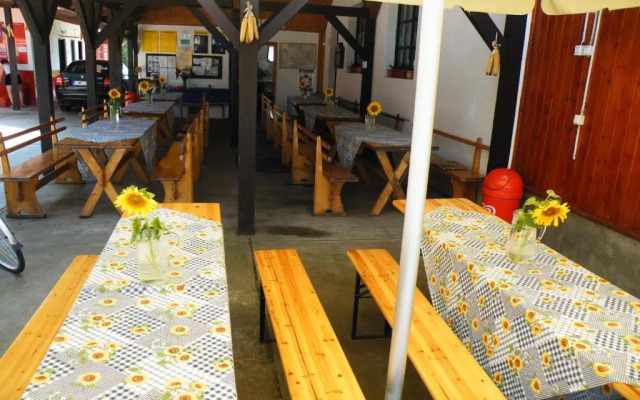 Vizimalom Panzió és Kemping