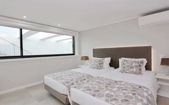 Villa Waterfall - CleverDetails234 luxury villa 10min from the center