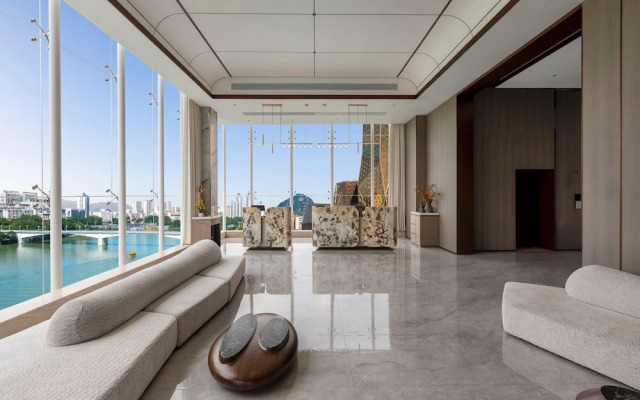 Wyndham Garden Liuzhou Wuxing Street